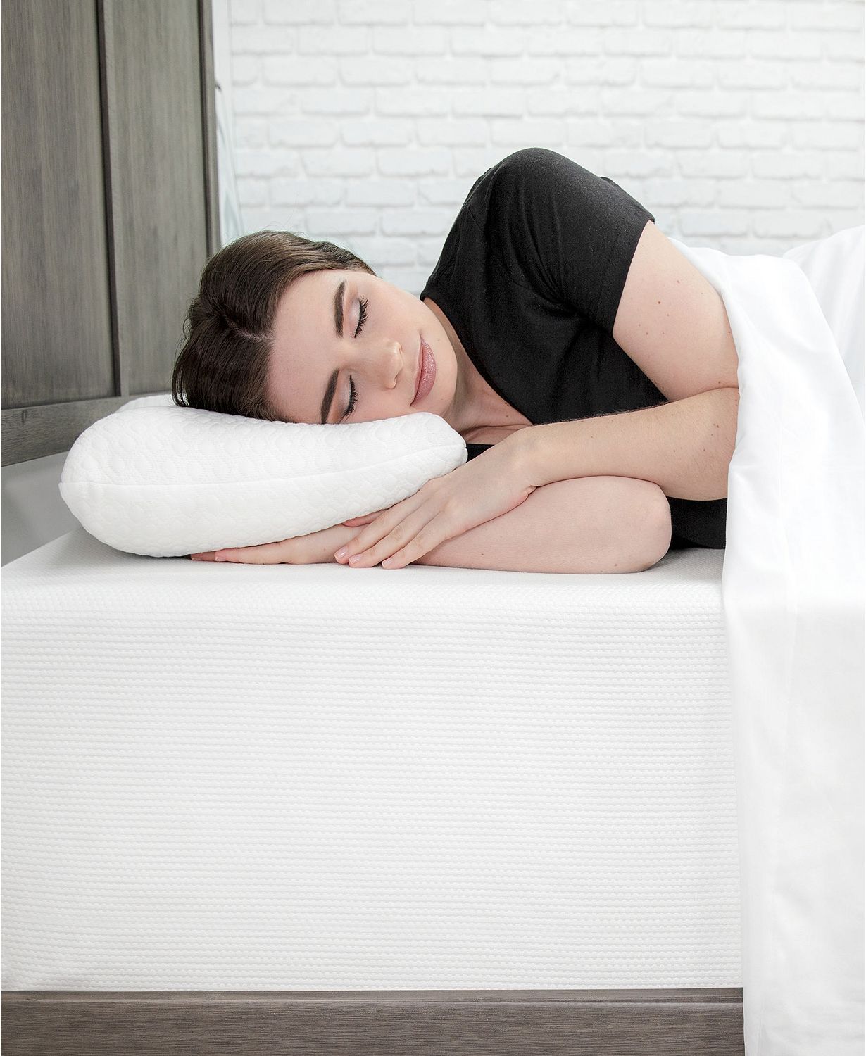 SensorPEDIC Gel overlay Memory Foam Comfort Bed Pillow