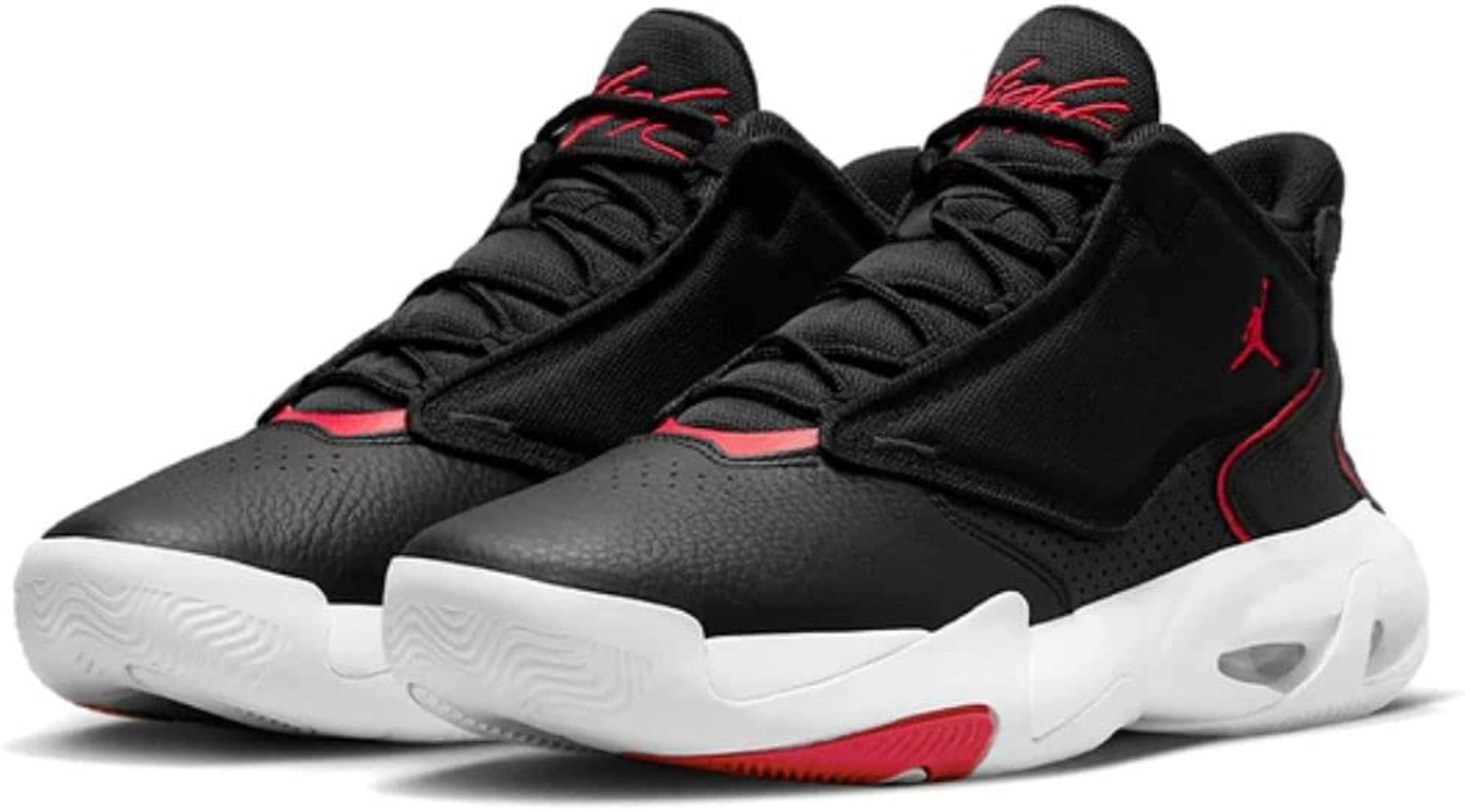 Jordan Mens Max Aura 4 Shoes,Black/University Red/White