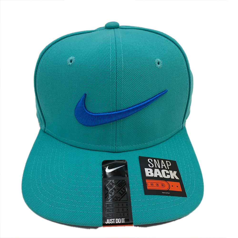 Nike Unisex Swoosh Logo Snapback