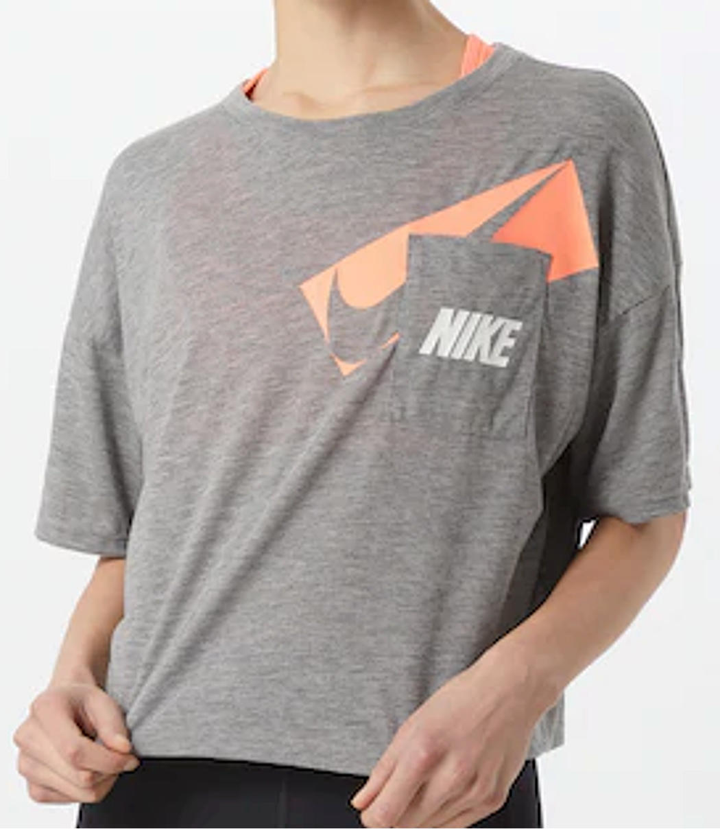 Nike Womens Logo Pocket Crop Top