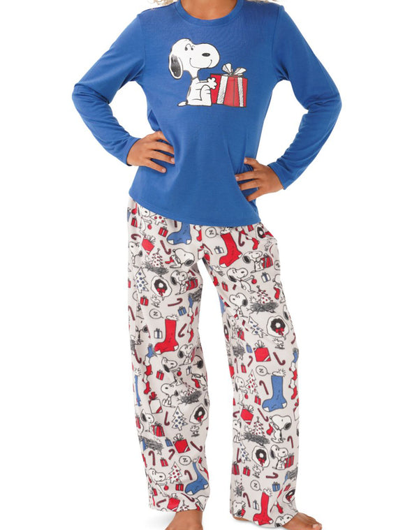 Munki Munki Little & Big Kid Matching Snoopy Holiday Family Pajama Set