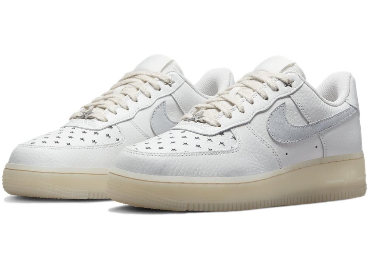 Nike Womens Air Force 1 Low '07 Shoes